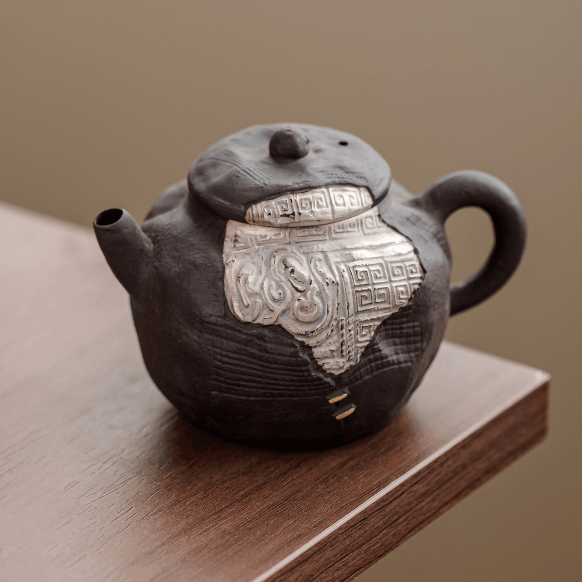 Obsidian Silver Zisha – Huiwen General Teapot