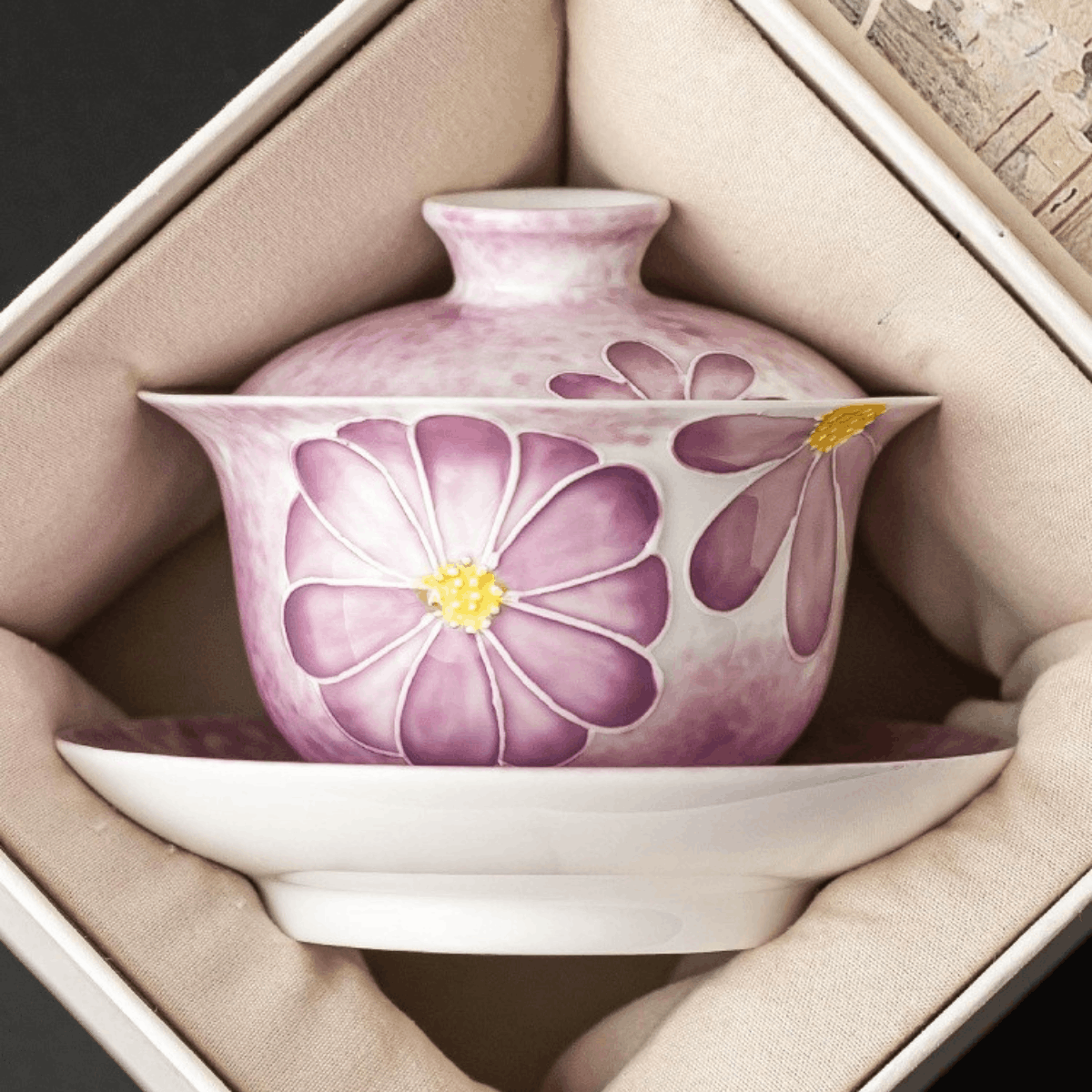 Amethyst Daisy – San Cai Gaiwan