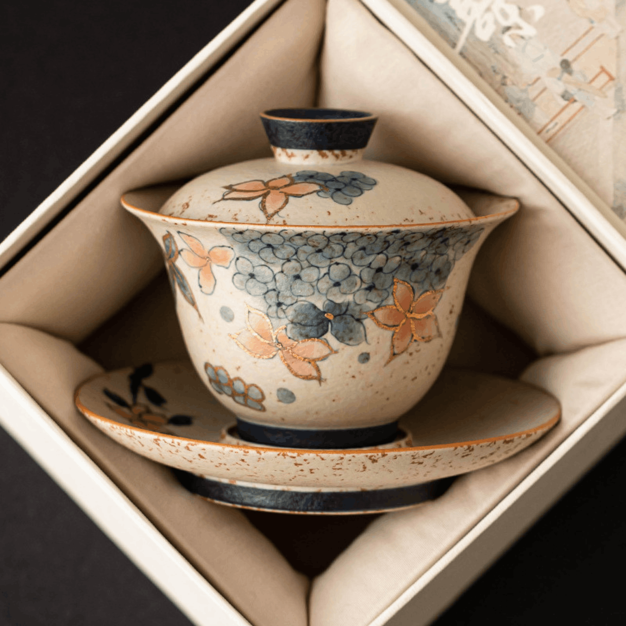 Ceramic gaiwan with floral design in a gift box
