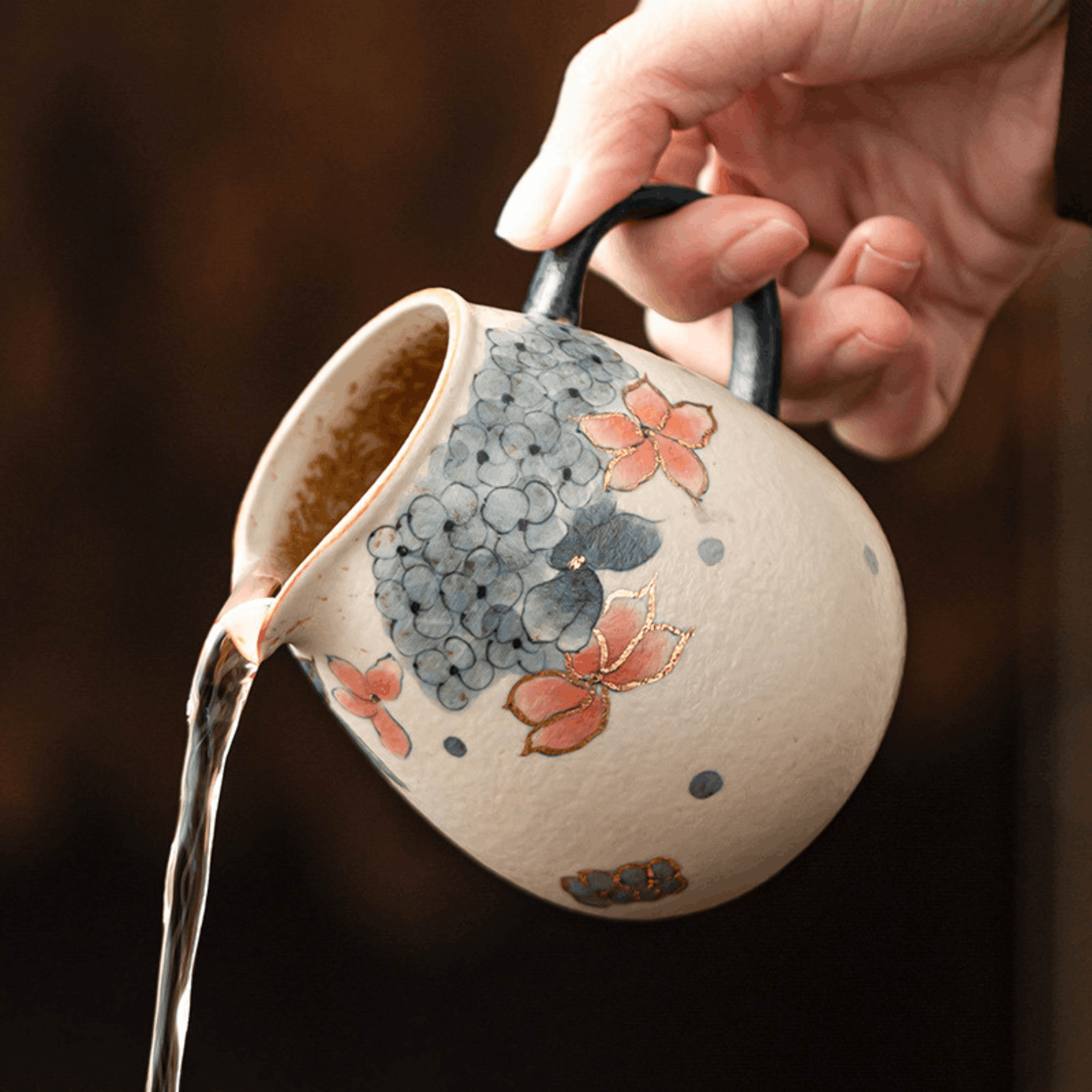 Golden Hydrangea – Fairness Pitcher