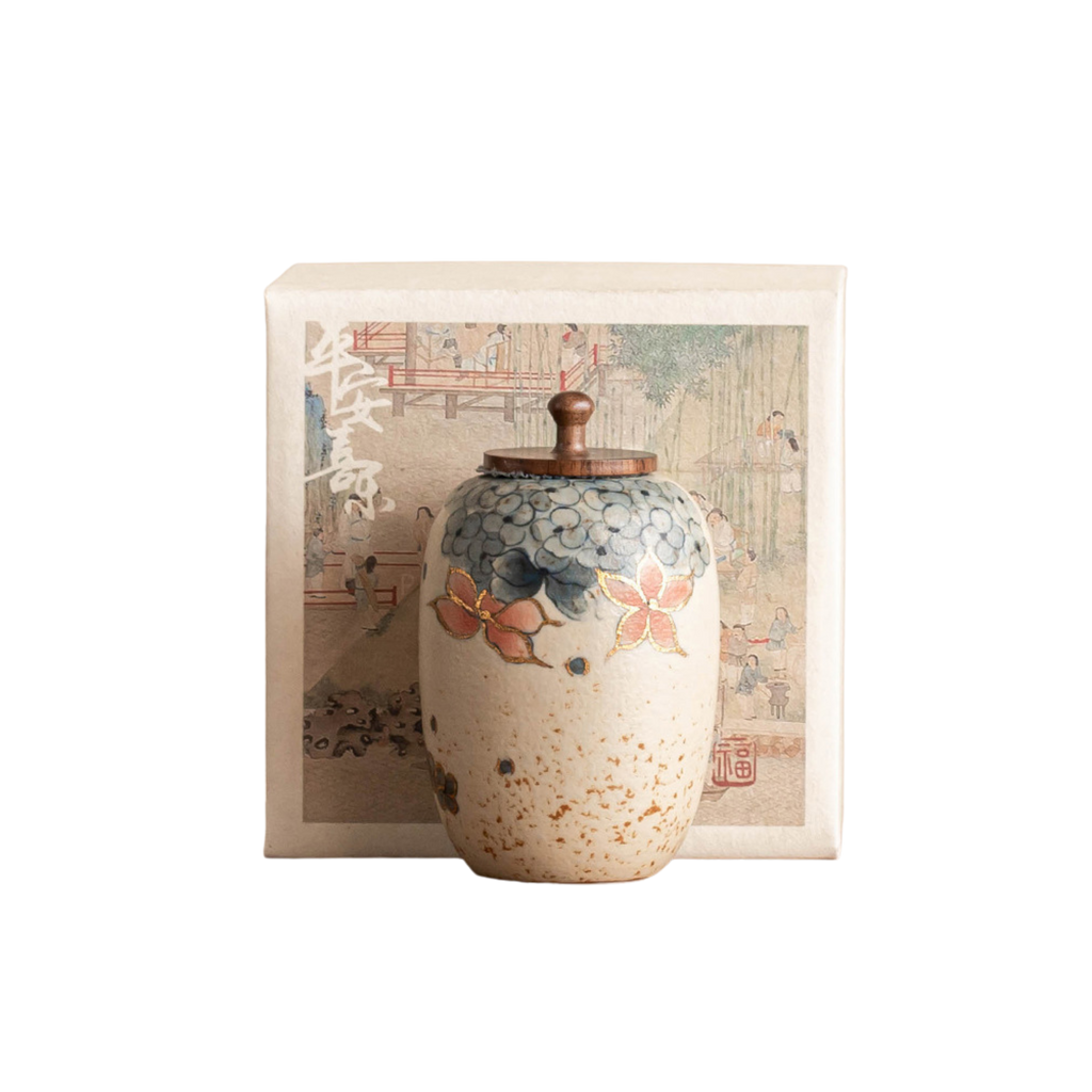 Golden Hydrangea – Ceramic Tea Caddy