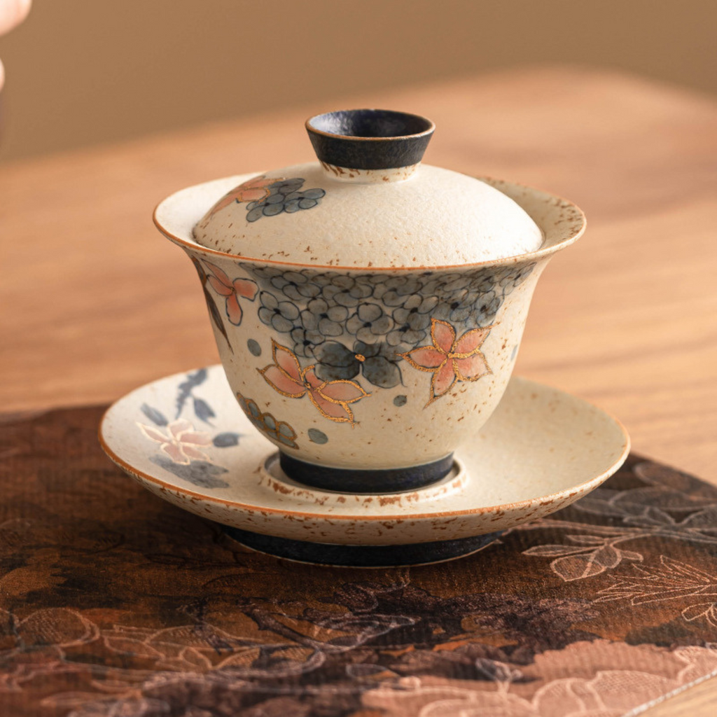 Golden Hydrangea – Three-Piece Gaiwan