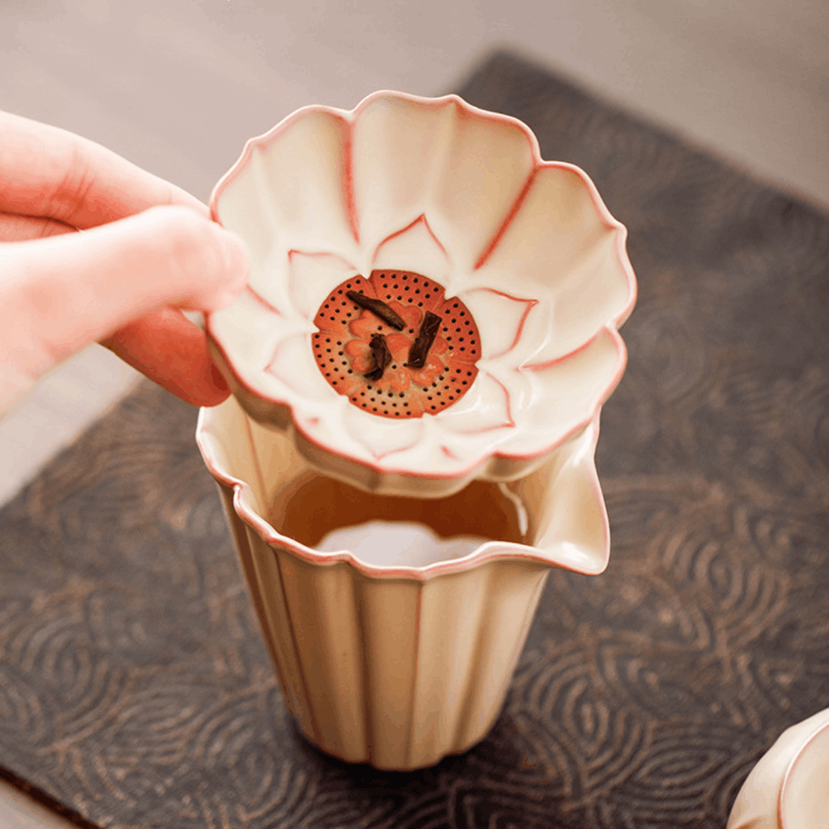 IvoryJade-Lotus Tea Strainer