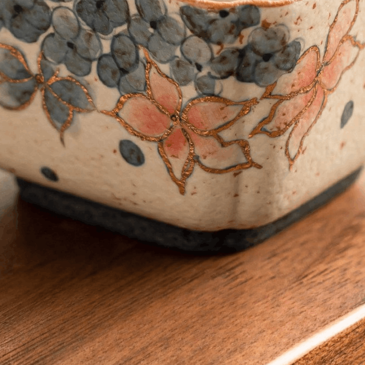 Golden Hydrangea — Square Teacup