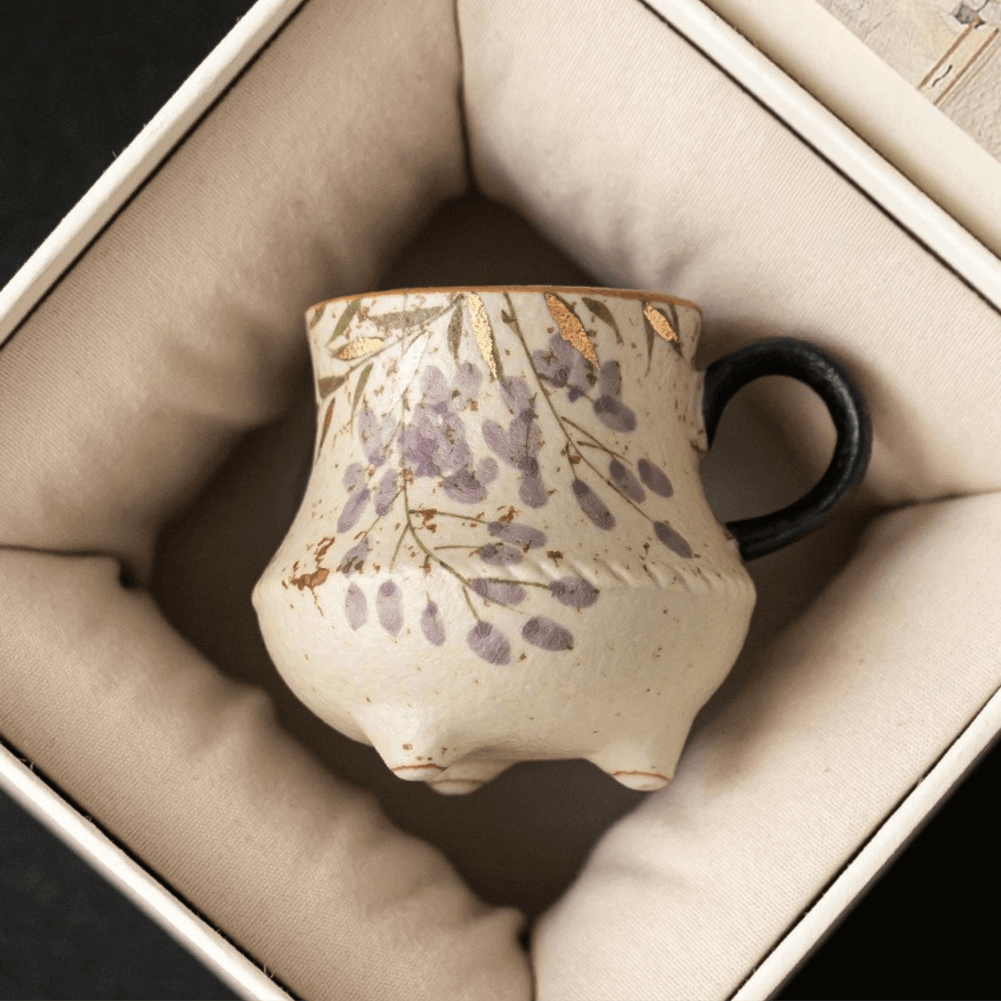 Wisteria Whisper – Tripod Grace Cup