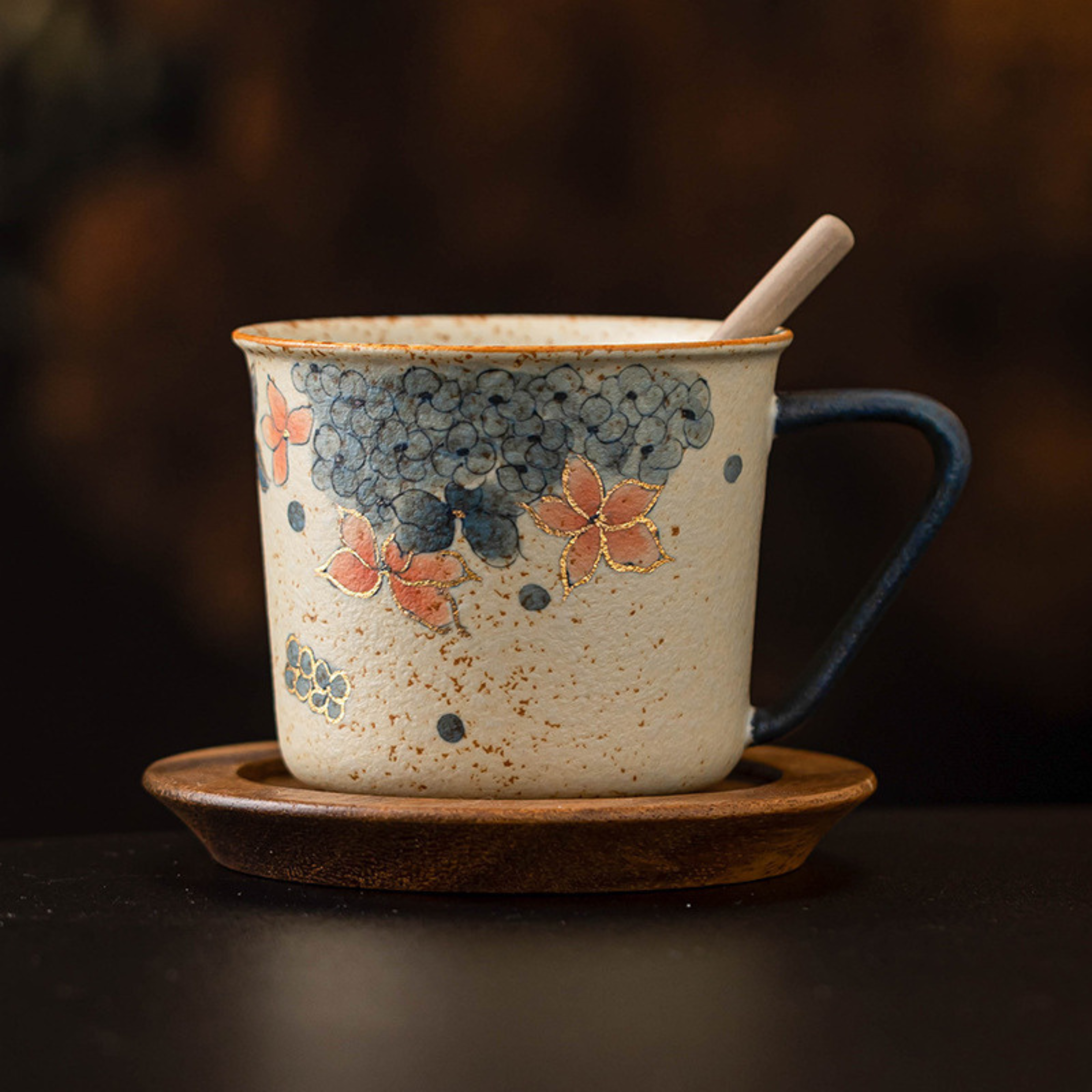 Golden Hydrangea – Ceramic Mug