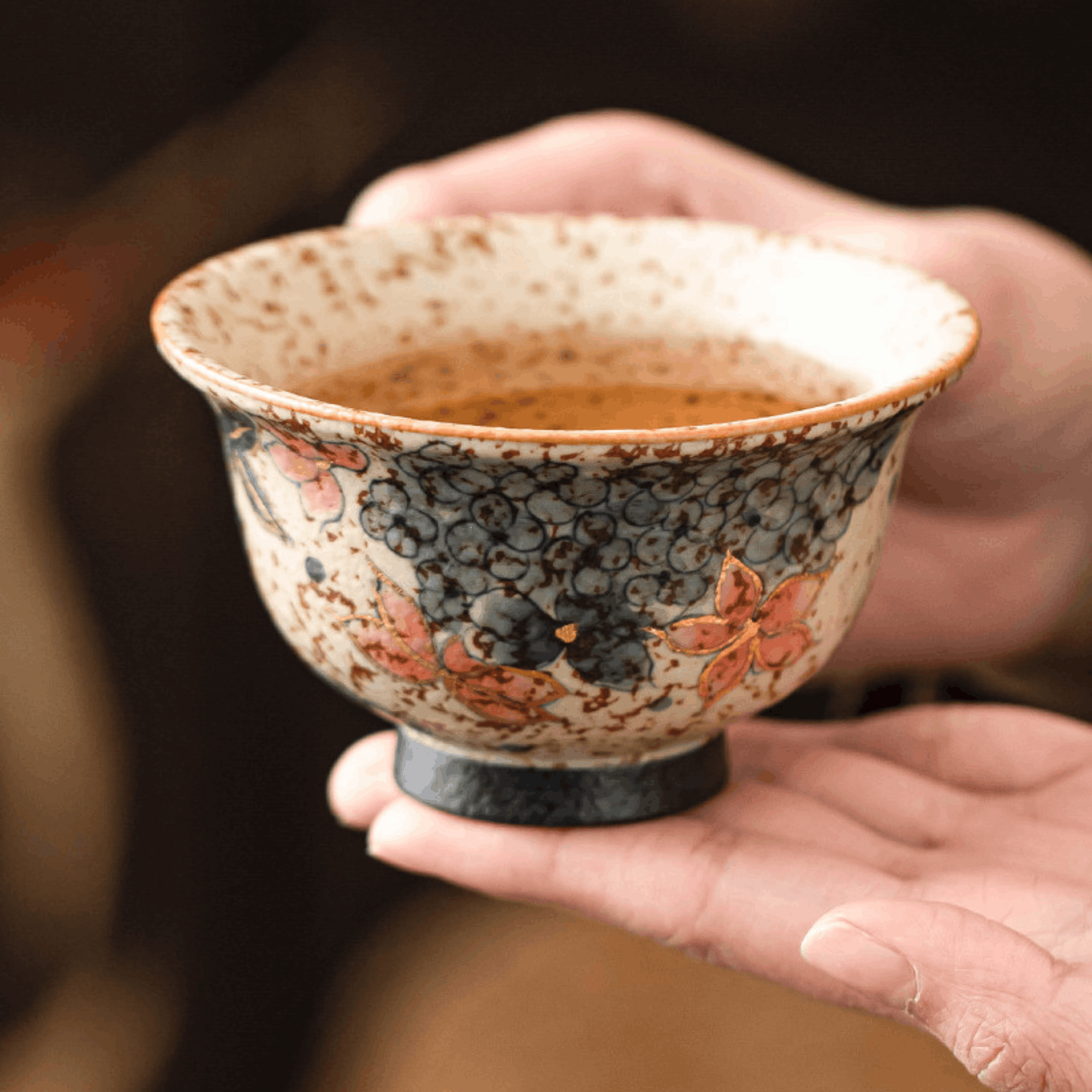 Golden Hydrangea – Comfort Grip Cup