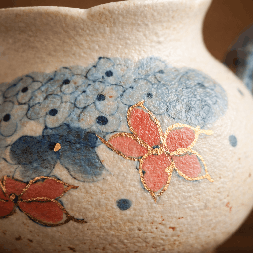 Golden Hydrangea – Bud Teapot