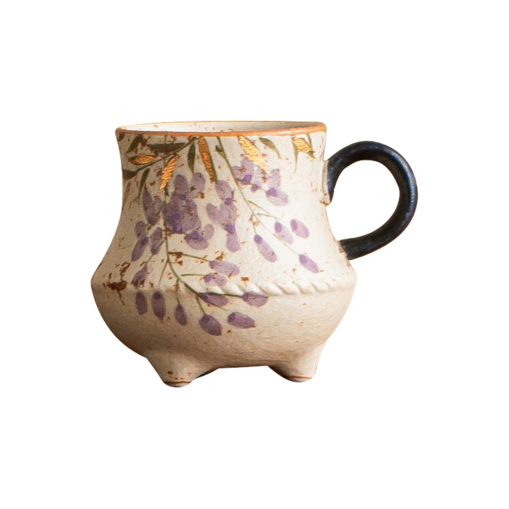 Wisteria Whisper – Tripod Grace Cup